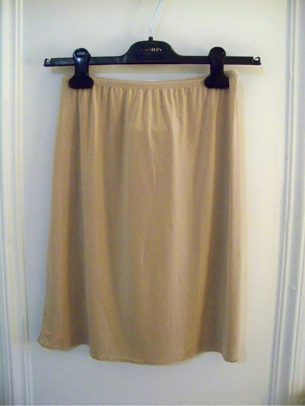 Jones New York Beige Half Slip